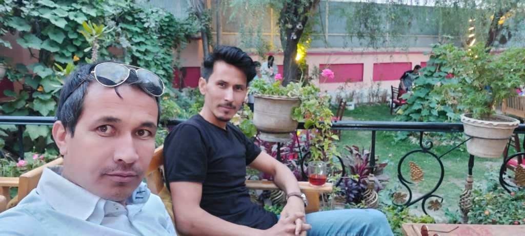 Alireza, left, and Zakarya met on a reporting assignment in Kabul in 2014 [Photo courtesy of Zakarya Hassani]