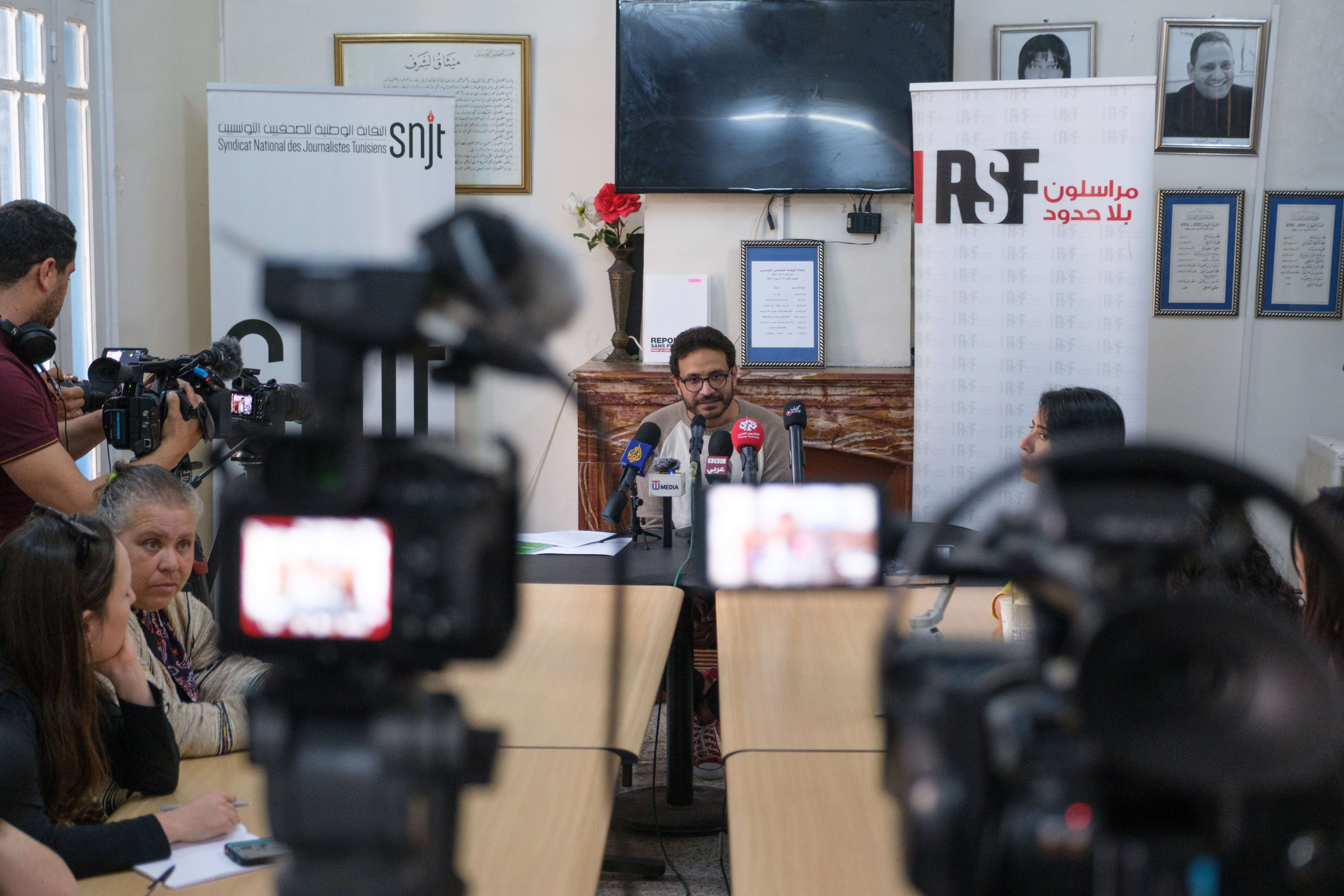 A Reporters Without Borders spokesperson presents a report outlining the rapid decline of press freedom, highlighting how mounting legal pressures and financial fragility continue to compromise journalism across Africa (Photo: Noureddine Ahmed / 30 April 2026)