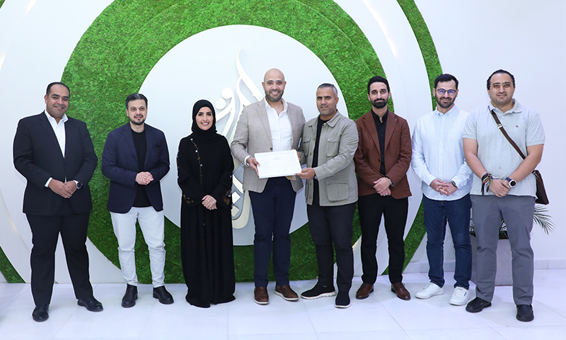 Honoring the trainee Mostafa Khalil