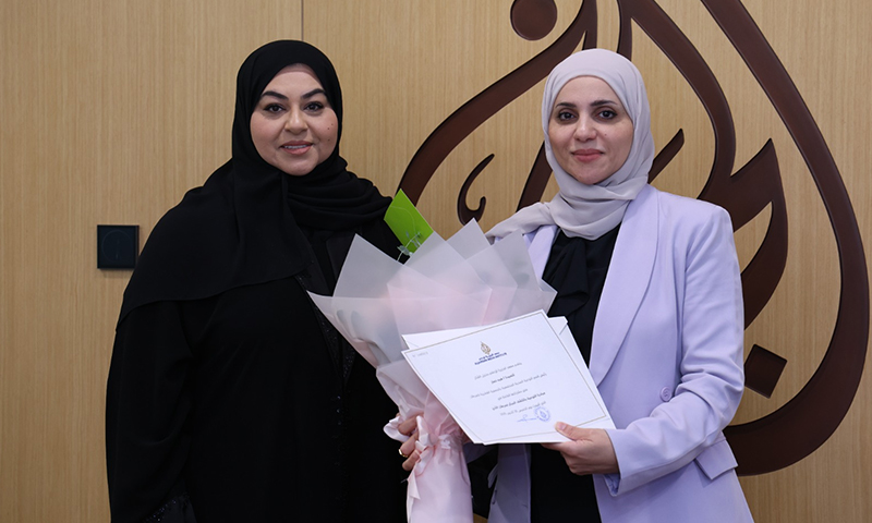 تكريم السيدة هبة نصار رئيس قسم التوعية الصحية المجتمعية بالجمعية القطرية للسرطان