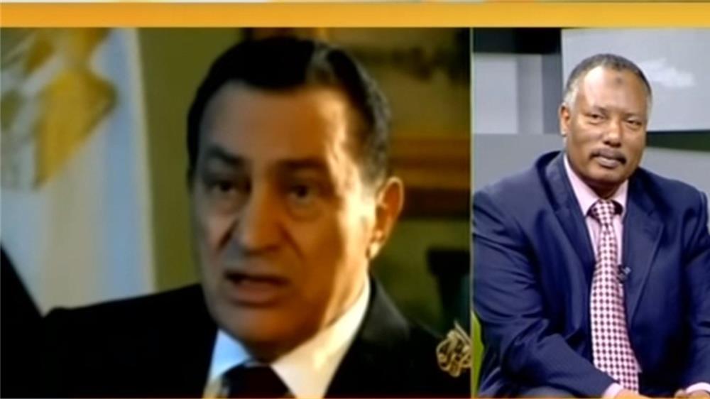فوزي بشرى في برنامج "حديث الصباح" الذي تبثه قناة الجزيرة، وحديث عن تقريره إثر إعلان إسقاط مبارك.. فبراير/شباط 2011 (يوتيوب).