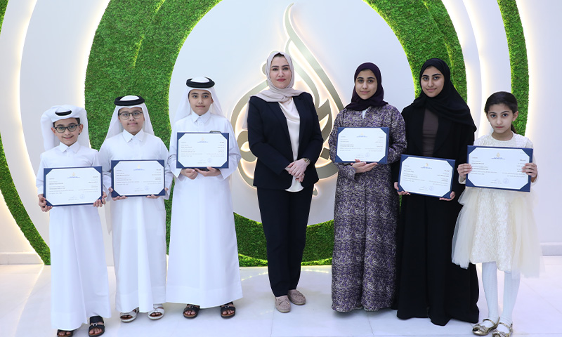 Participants of the Future Broadcaster course with trainer Amal Hekmat