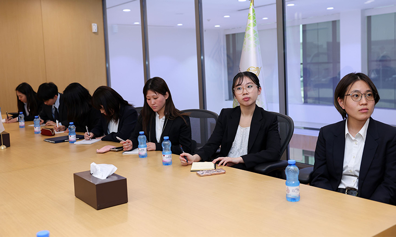 جانب من الزيارة 